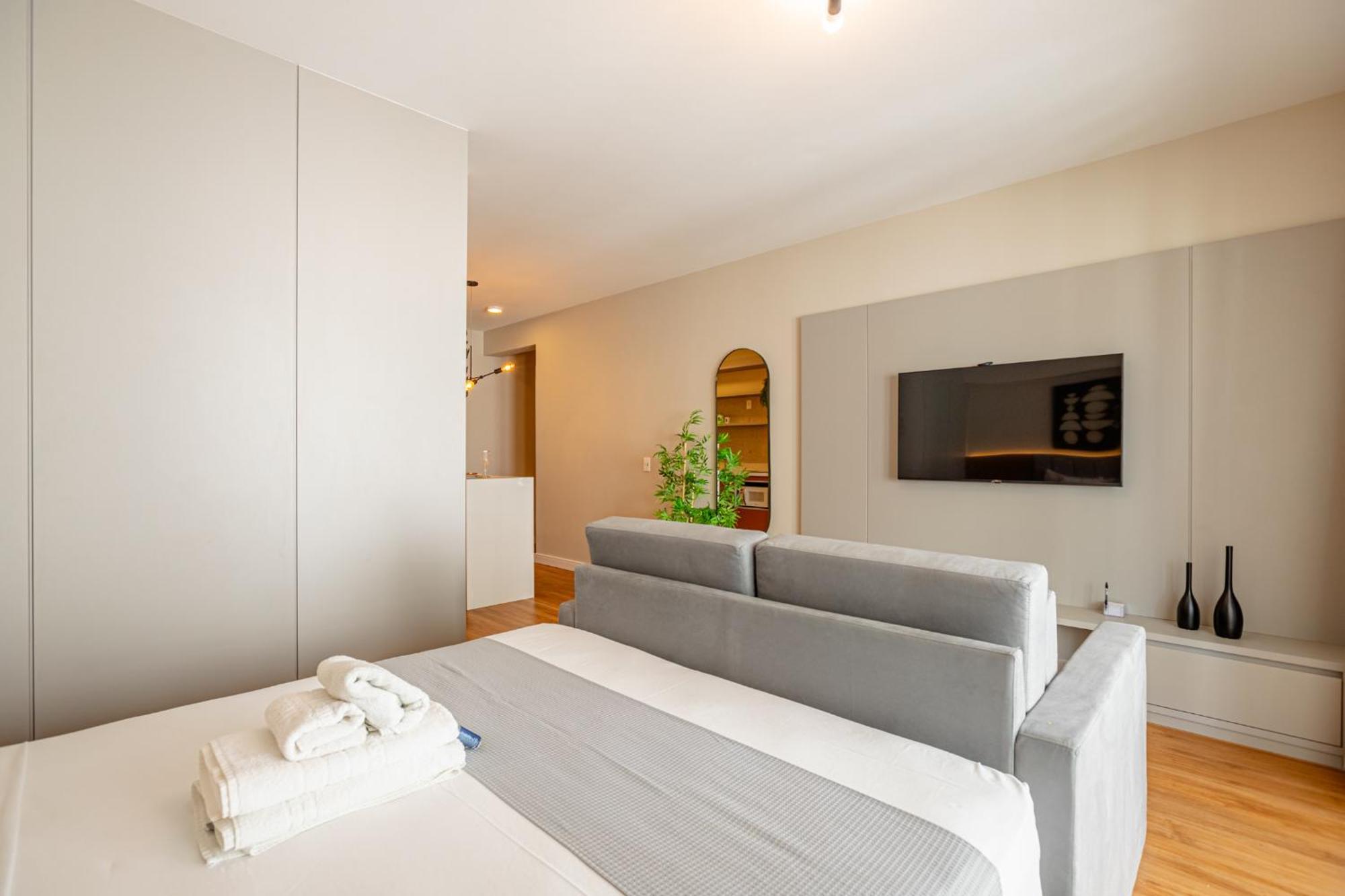Apartamento Easy Star - Fabuloso C/vaga No Campo Belo - Cn01i *
